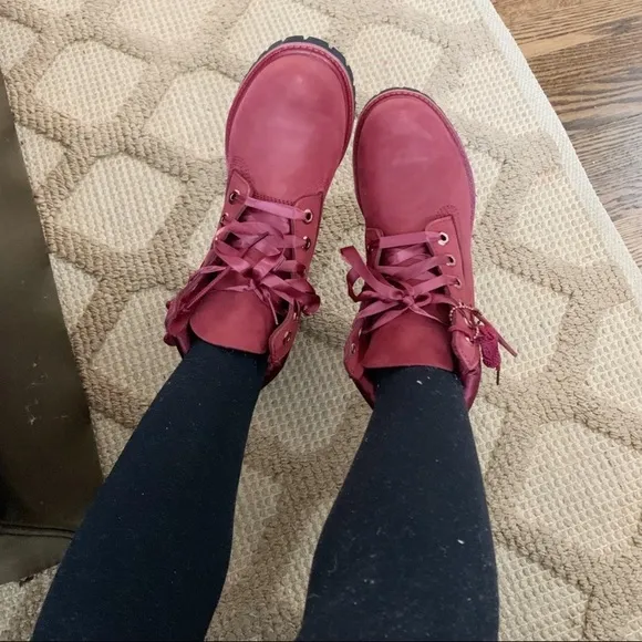 NIB Timberland Limit Satin Collar Waterproof Ribbon Tie Boots Red 38