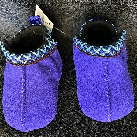 NIB UGG Baby Tasman - Naval Blue - Size 0/1