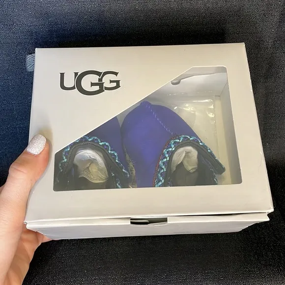 NIB UGG Baby Tasman - Naval Blue - Size 0/1