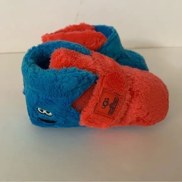 NIB. UGG x Sesame Friends Bixbee Shoes