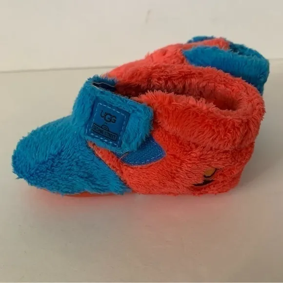 NIB. UGG x Sesame Friends Bixbee Shoes
