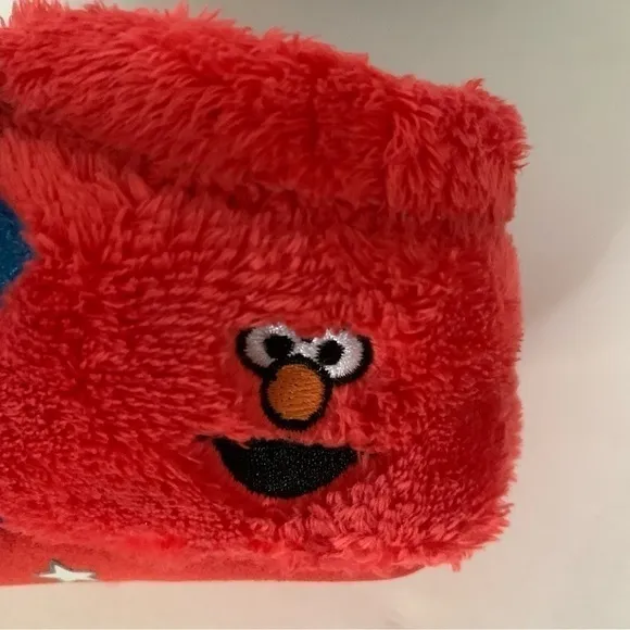 NIB. UGG x Sesame Friends Bixbee Shoes