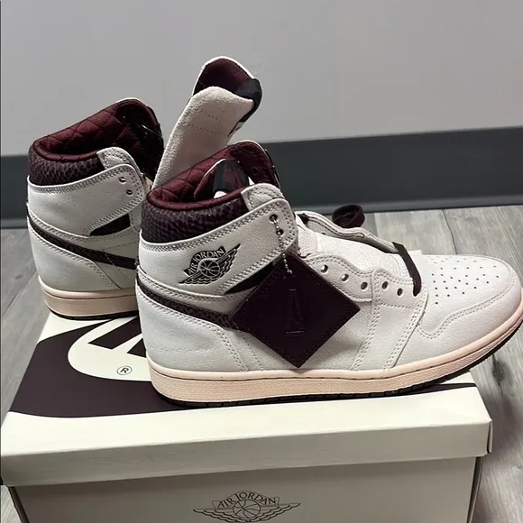 Nike A Ma Maniére High-Top Sneakers