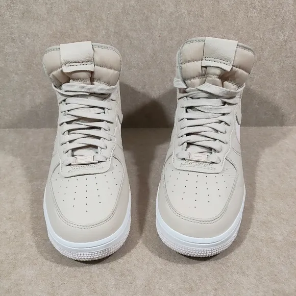 Nike Air Force 1 Sanddrift Light Soft Pink High Tops Womens Size 9.5