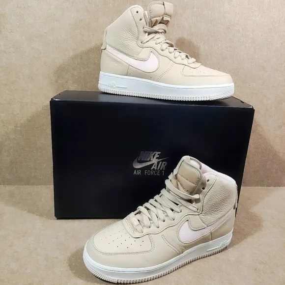 Nike Air Force 1 Sanddrift Light Soft Pink High Tops Womens Size 9.5
