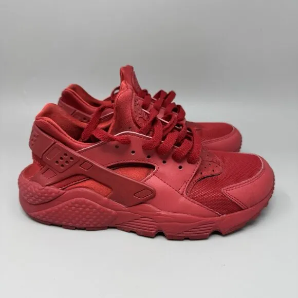 Nike Air Huarache Triple Red Mens Size 7.5 Athletic Running Shoes Sneakers