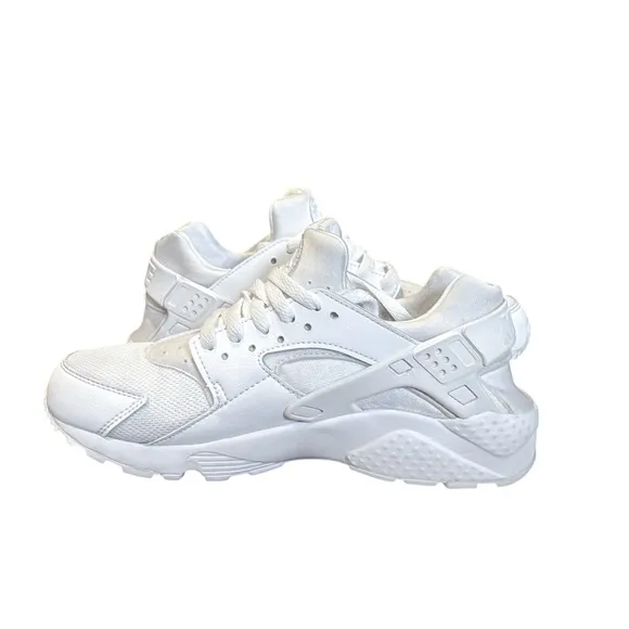 Nike Air Huaraches Triple White Youth Sneakers