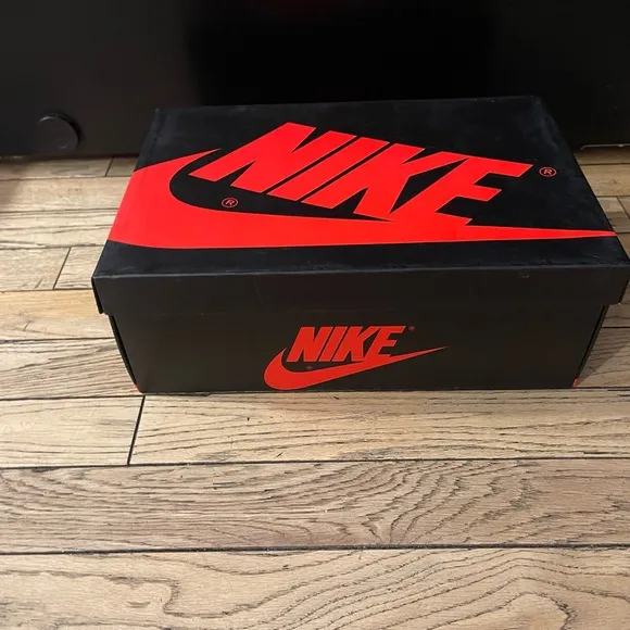 Nike Air Jordan 1 High OG Sneakers - Red, Black, White