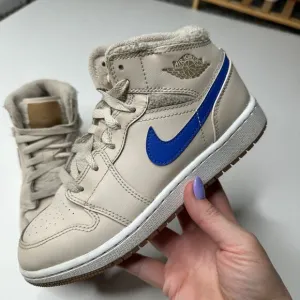 Nike Air Jordan 1 Mid Winter Fleece Pearl Racer Blue Multicolor Checks Sneakers