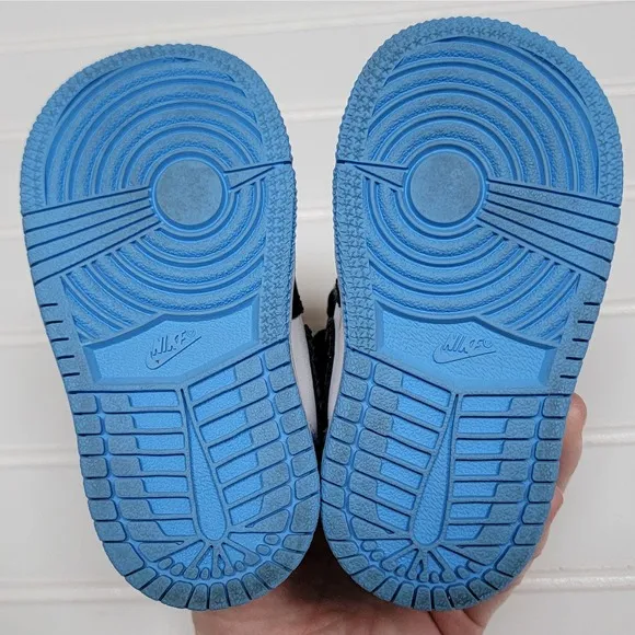 Nike Air Jordan 1 Retro High OG UNC Toe (TD) Sneakers