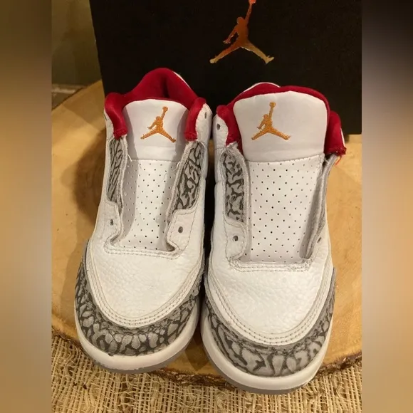 Nike air Jordan 3 retro cardinal red kids toddler shoes 832033-126 S-10C  W/box