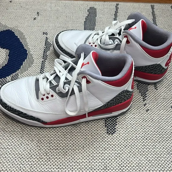 Nike Air Jordan 3 retro sneakers