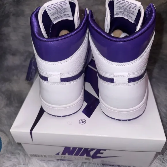 Nike Air Jordan High OG Sneakers