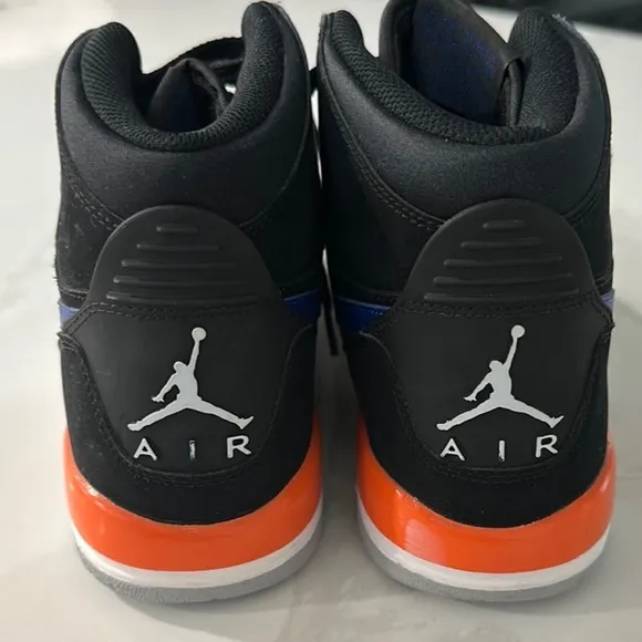 Nike Air Jordan Kids Black and Blue High-Top  boys Sneakers Size 7