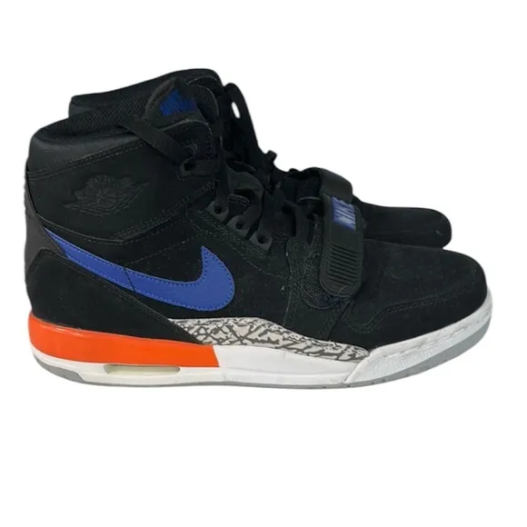 Nike Air Jordan Kids Black and Blue High-Top  boys Sneakers Size 7