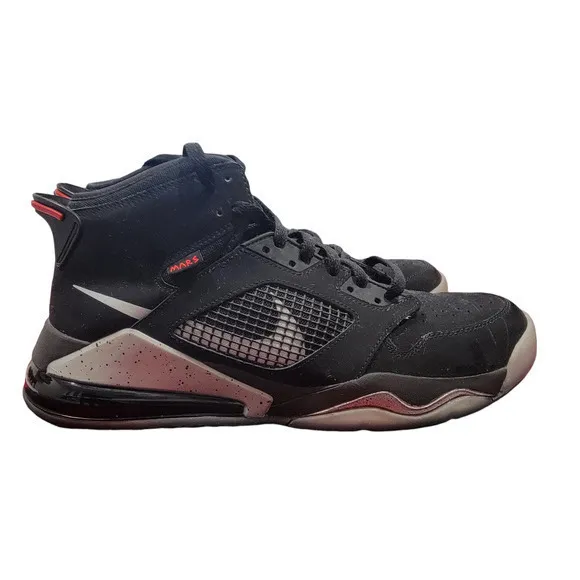 NIke Air Jordan Men's Mars 270 Black Metallic Silver‎ size 12 CD7070-010 Sports