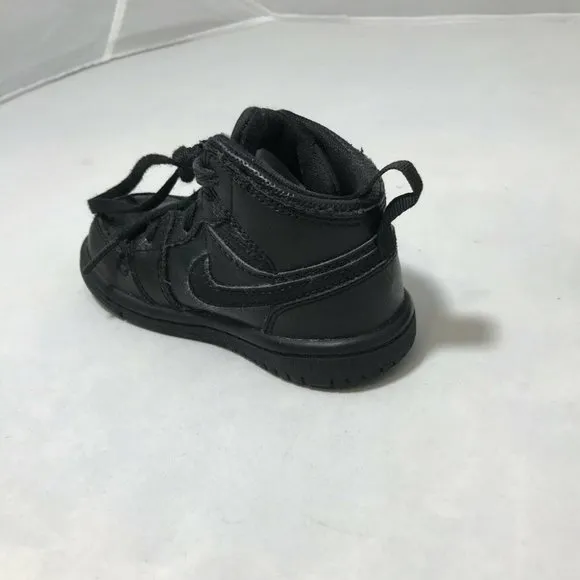 Nike Air Jordan Sneakers Retro Running Walking 640735-030 Black Shoes 6C 12 cms