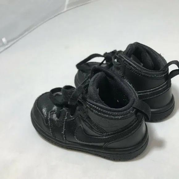 Nike Air Jordan Sneakers Retro Running Walking 640735-030 Black Shoes 6C 12 cms