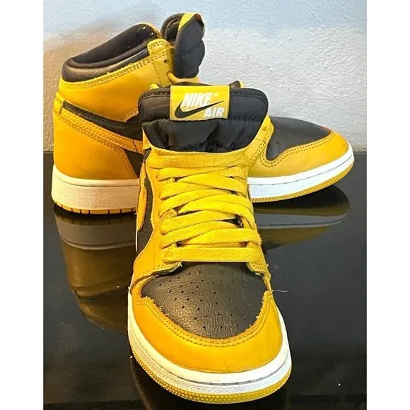 Nike Air Jordans Pollen Sneakers Leather High Top Size 5Y