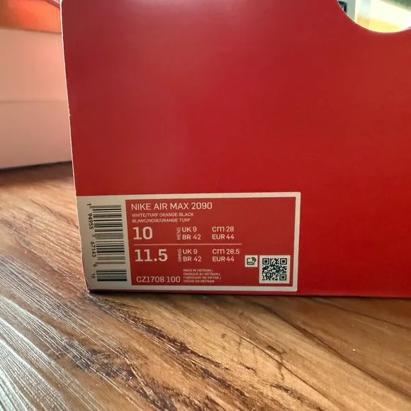 Nike Air Max 2090 White Turf Orange Speckled – Size 10 US Brand new
