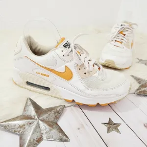 Nike Air Max 90 SE Sneakers Sanddrift Light Curry orange women's size 9