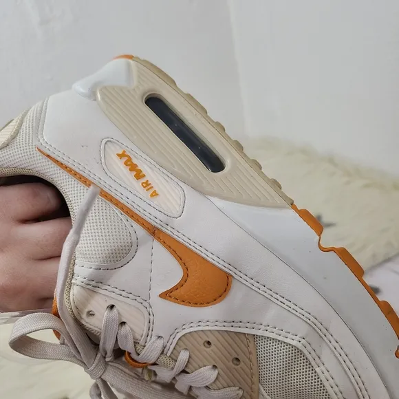 Nike Air Max 90 SE Sneakers Sanddrift Light Curry orange women's size 9
