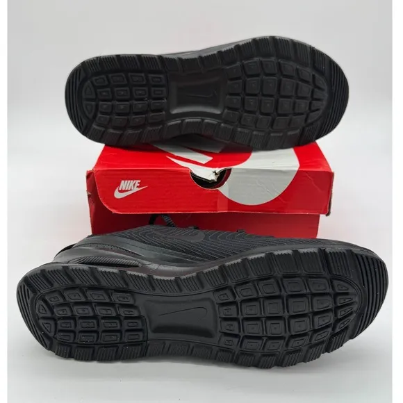 Nike Air Max Nuaxis Running Shoes All Black Cushioned Comfort Mens 9
