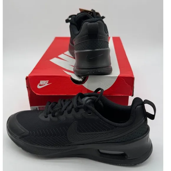 Nike Air Max Nuaxis Running Shoes All Black Cushioned Comfort Mens 9