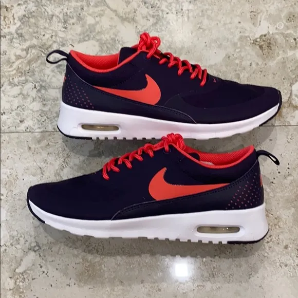 Nike Air Max Thea Purple Dynasty Size 6.5Y