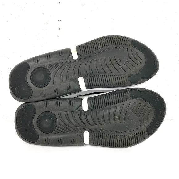 Nike Air Max Up CT1928-100 Womens Sneakers Low Top Fabric White Black Size 8