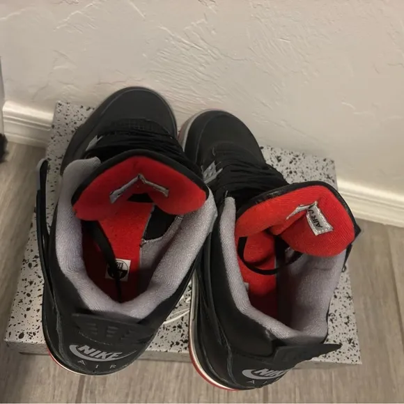 Nike Air Men's Black and Red Shoes