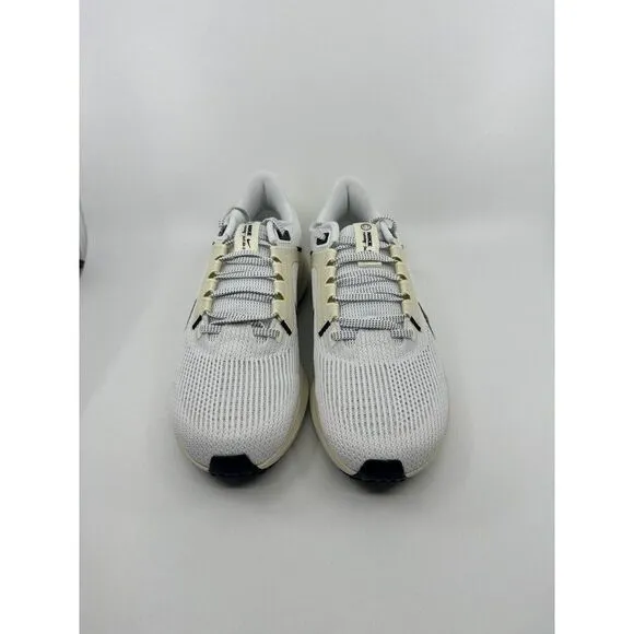Nike Air Zoom Pegasus 40 Low Women’s Size 9 DV3854-100 White Coconut Milk