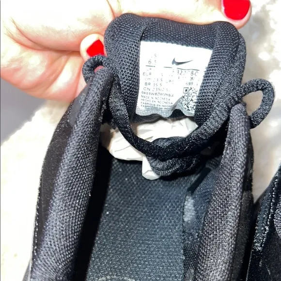 Nike Black Mesh Running Shoes