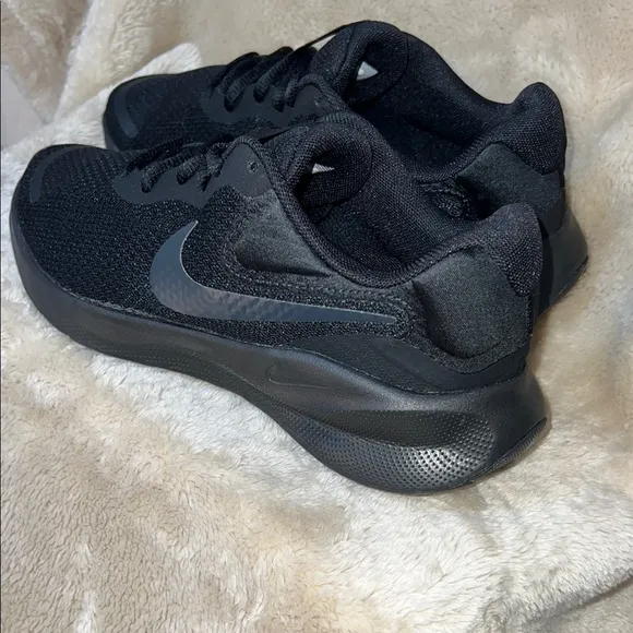 Nike Black Mesh Running Shoes