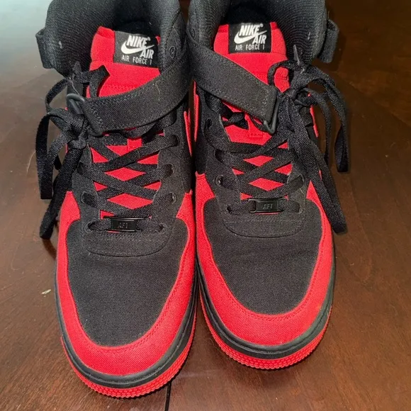 Nike Black/Red AF1 Sneakers custom Design