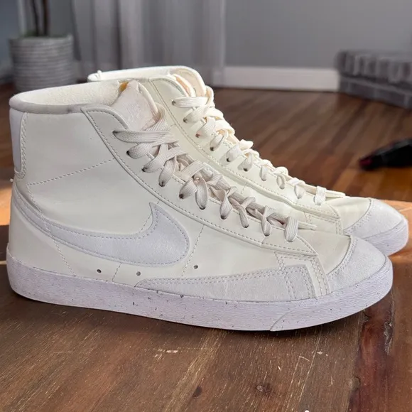 NIKE Blazer '77 Next Nature Mid Sail White and Gray High-Top Sneakers