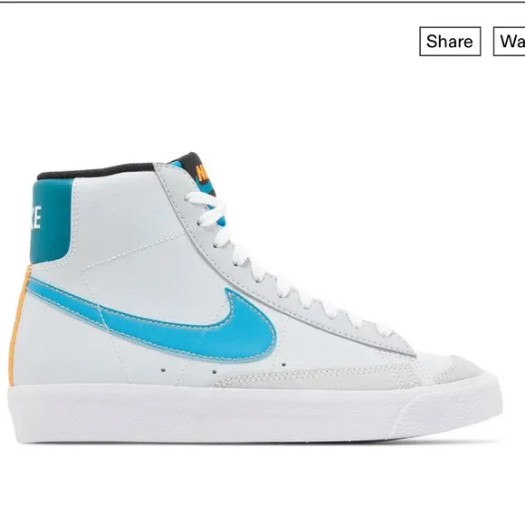 Nike Blazer Mid '77 GS 'Pure Platinum Laser Blue’ Worn Few Times