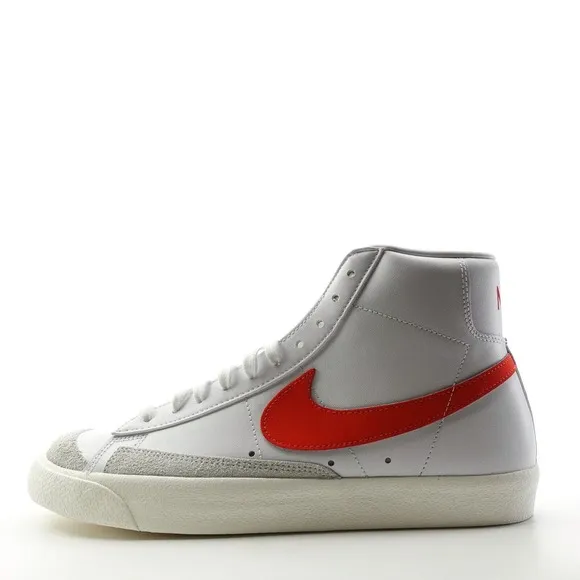 Nike Blazer Mid 77 Womens Size 10.5 White Habanero Red Sail CZ1055 101 Mens 9