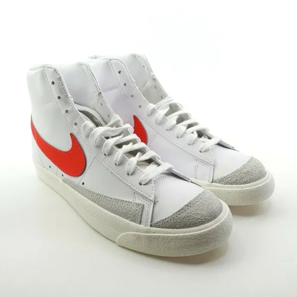 Nike Blazer Mid 77 Womens Size 10.5 White Habanero Red Sail CZ1055 101 Mens 9