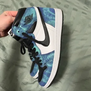 Nike Blue and Black High-Top Sneakers