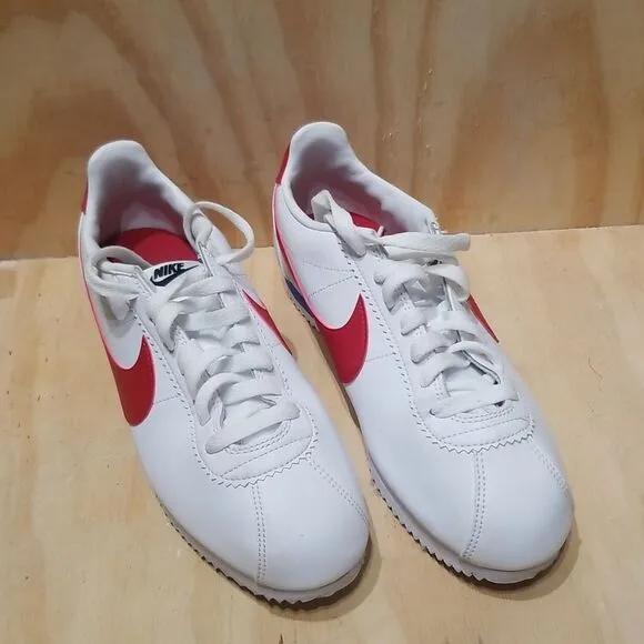 Nike Cotez &quot; Forest Gump&quot; Edition. Wmn's size 8 1/2, Mens sz 7( EU 40)