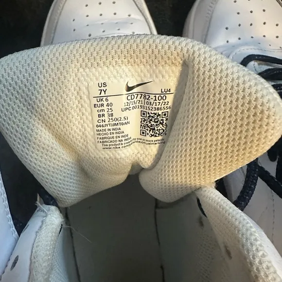 Nike Court Borough Mid 2 White High-Top Sneakers