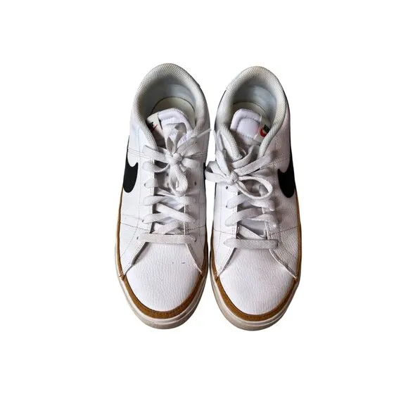 Nike Court Legacy Men's Size 9 White &amp; Black Leather Sneakers With Gum Sole