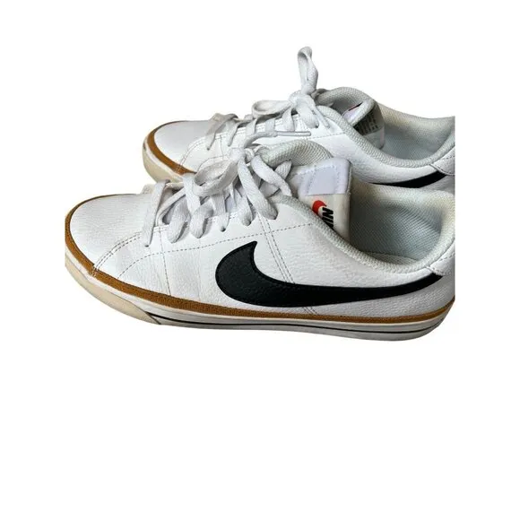 Nike Court Legacy Men's Size 9 White &amp; Black Leather Sneakers With Gum Sole