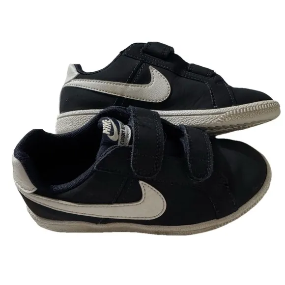 Nike Court Royale Velcro Closures 10.5C Preschooler Sneakers Running Shoes Sport