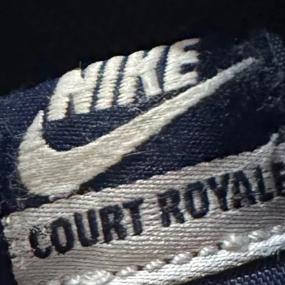 Nike Court Royale Velcro Closures 10.5C Preschooler Sneakers Running Shoes Sport