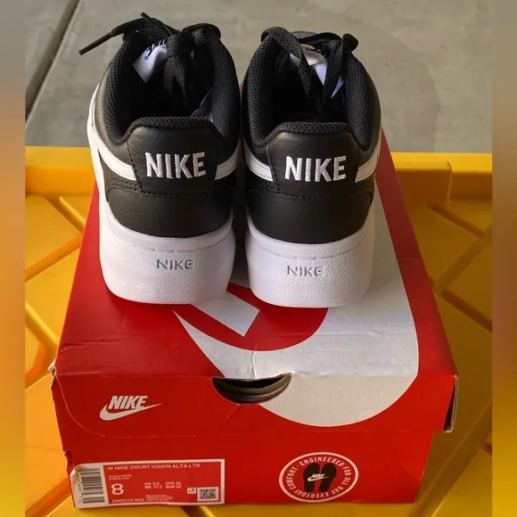 NIKE Court Vision Alta LTS Womens Sneakers - Black/White - Size 8