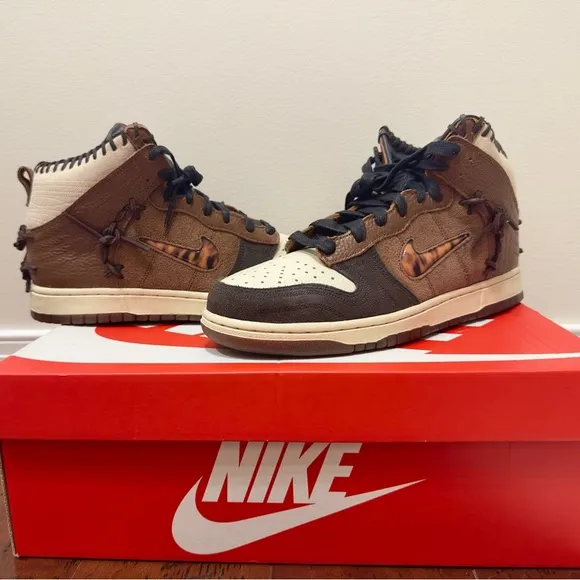 Nike Dunk High Brown and Cream Sneakers