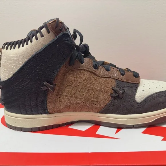 Nike Dunk High Brown and Cream Sneakers