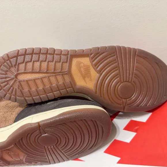 Nike Dunk High Brown and Cream Sneakers